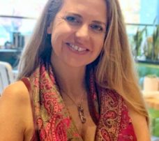 Shelley Howard -LPC-Associate, Registered Yoga Teacher